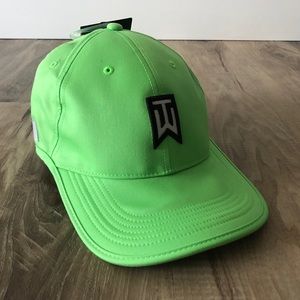 tw golf hats